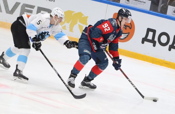 В домашнем матче чемпионата КХЛ «Торпедо» уступило минскому «Динамо»